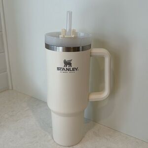 Stanley Adventure Quencher 40 oz 🤍 *first version*